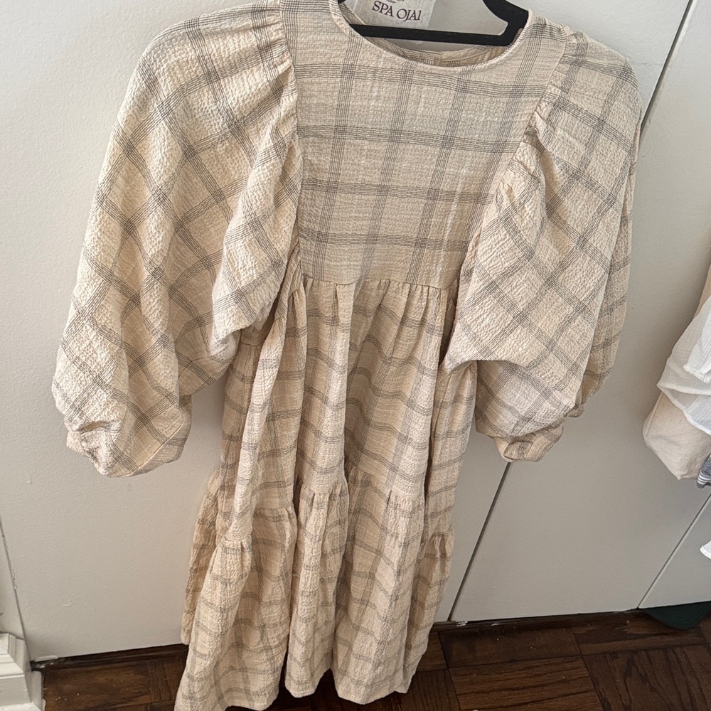 Bebe Organic Plaid Puff Sleeve Dress